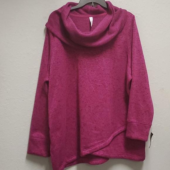 Woman blouse - Picture 1 of 4